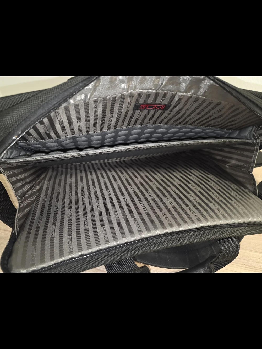 Tumi laptop briefcase